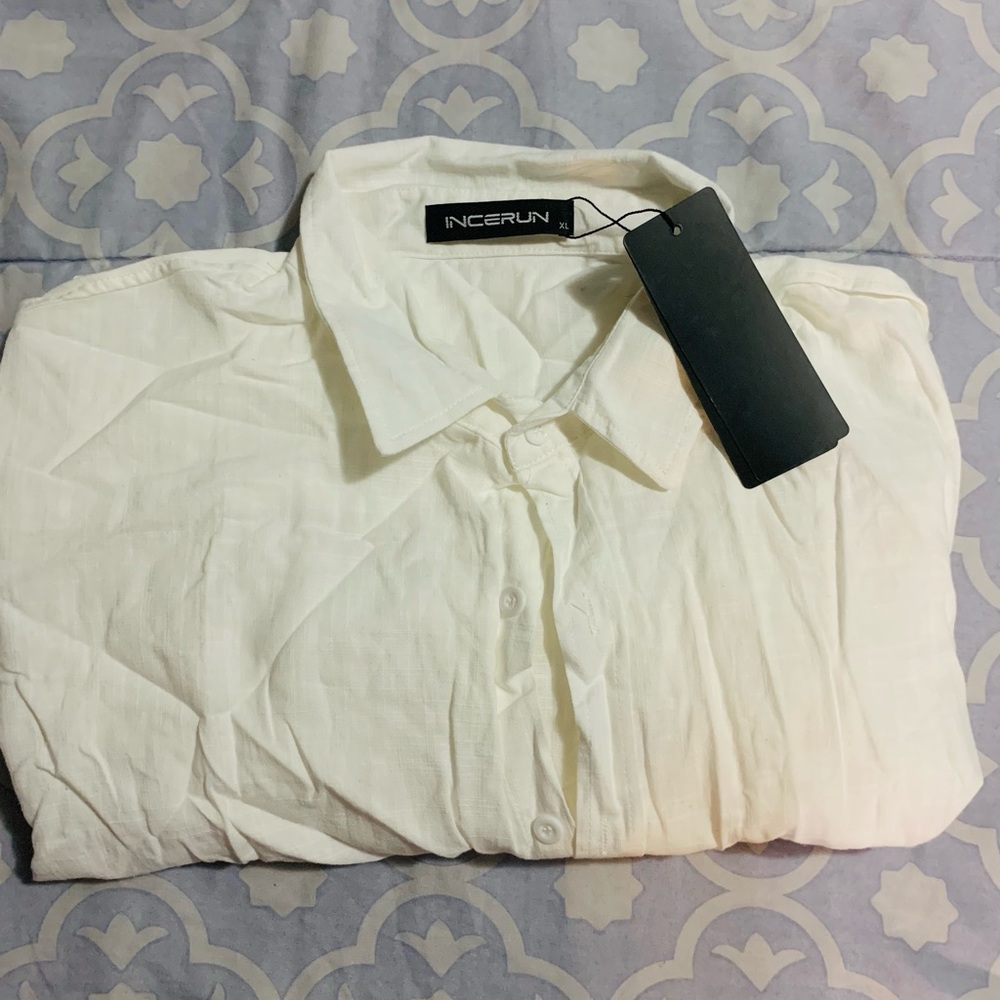 Mens XL white linen short sleeve shirt